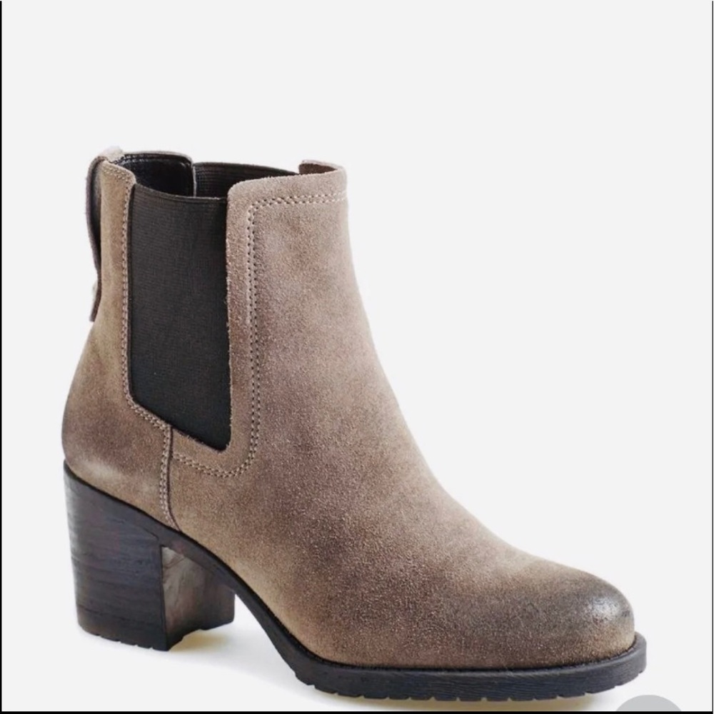 Sam Edelman Gray Hanley boots sz9.5